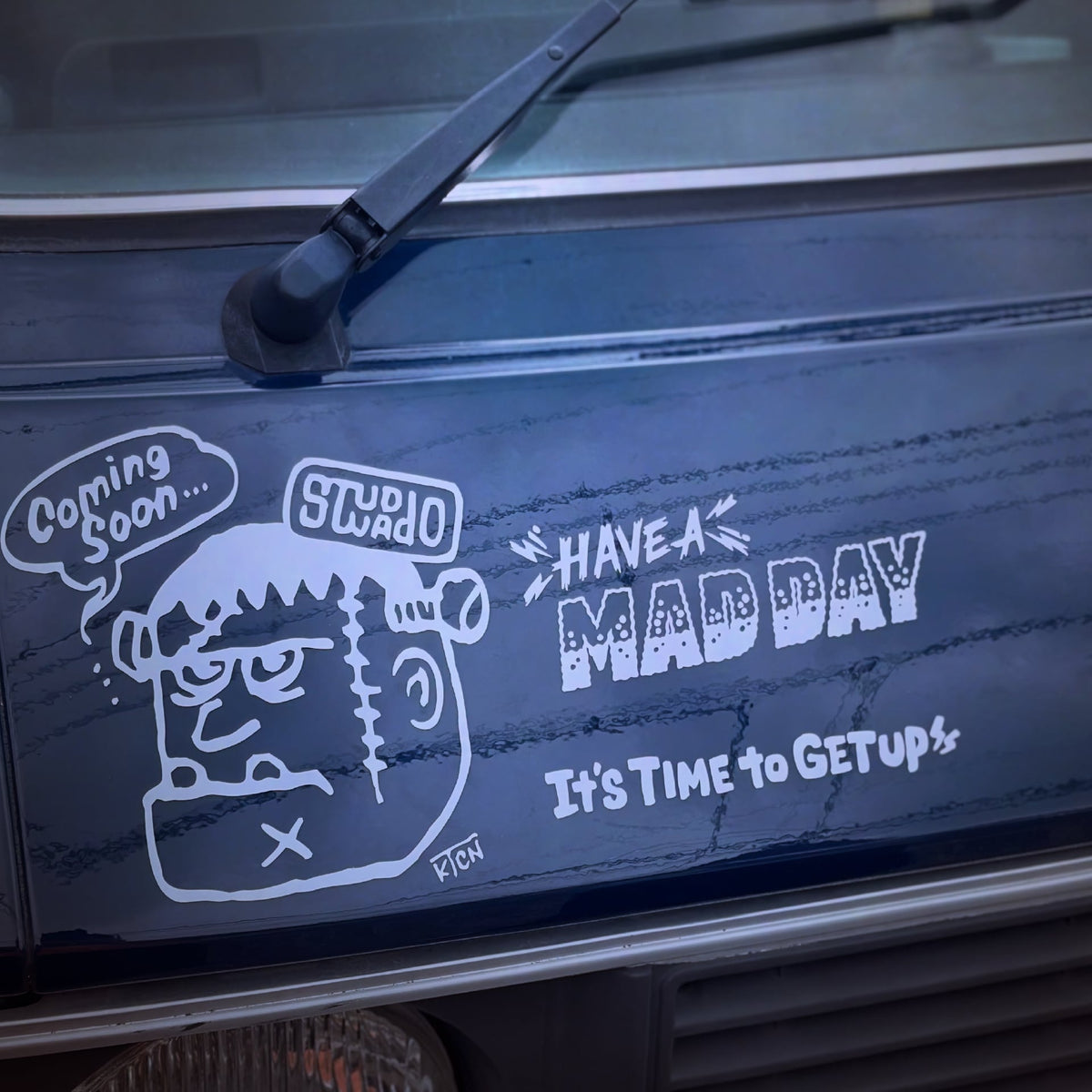 GRINDLODGE　カッティングステッカー HAVE A MAD DAY
