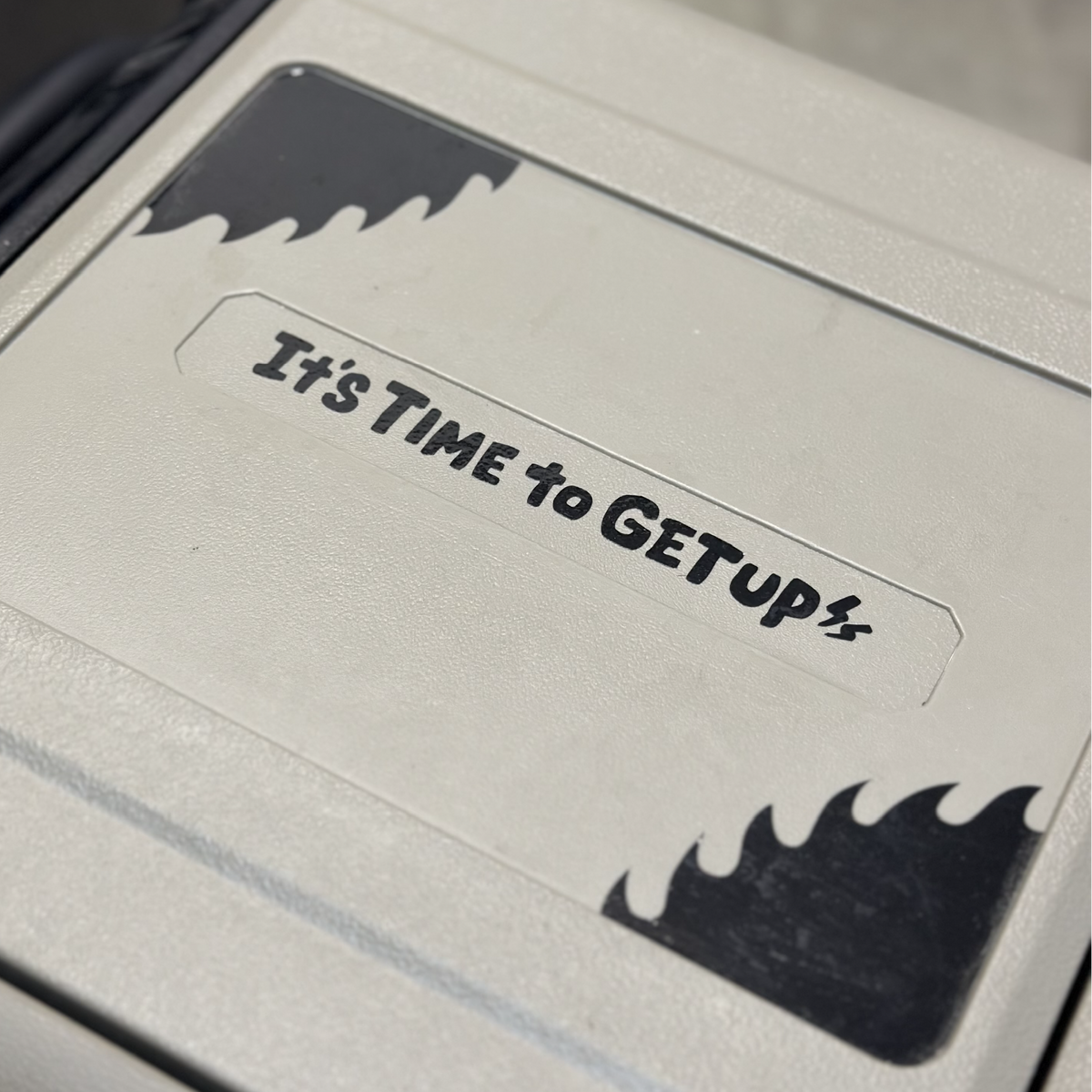 GRINDLODGE　カッティングステッカー It's Time to GET UP